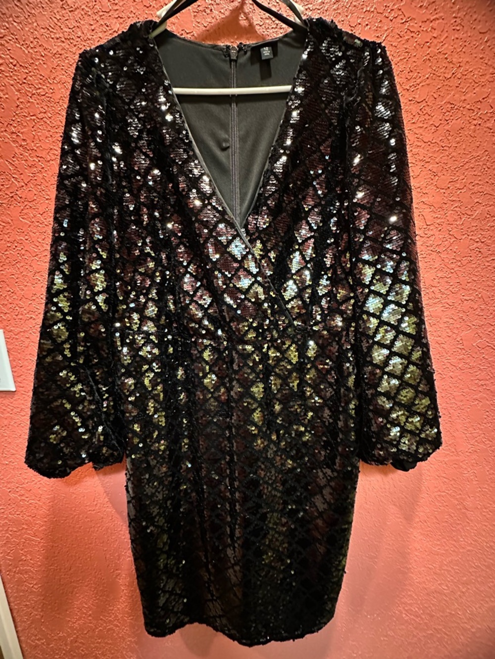 Womens Black Sequin Long Sleeve V-Neck Dress